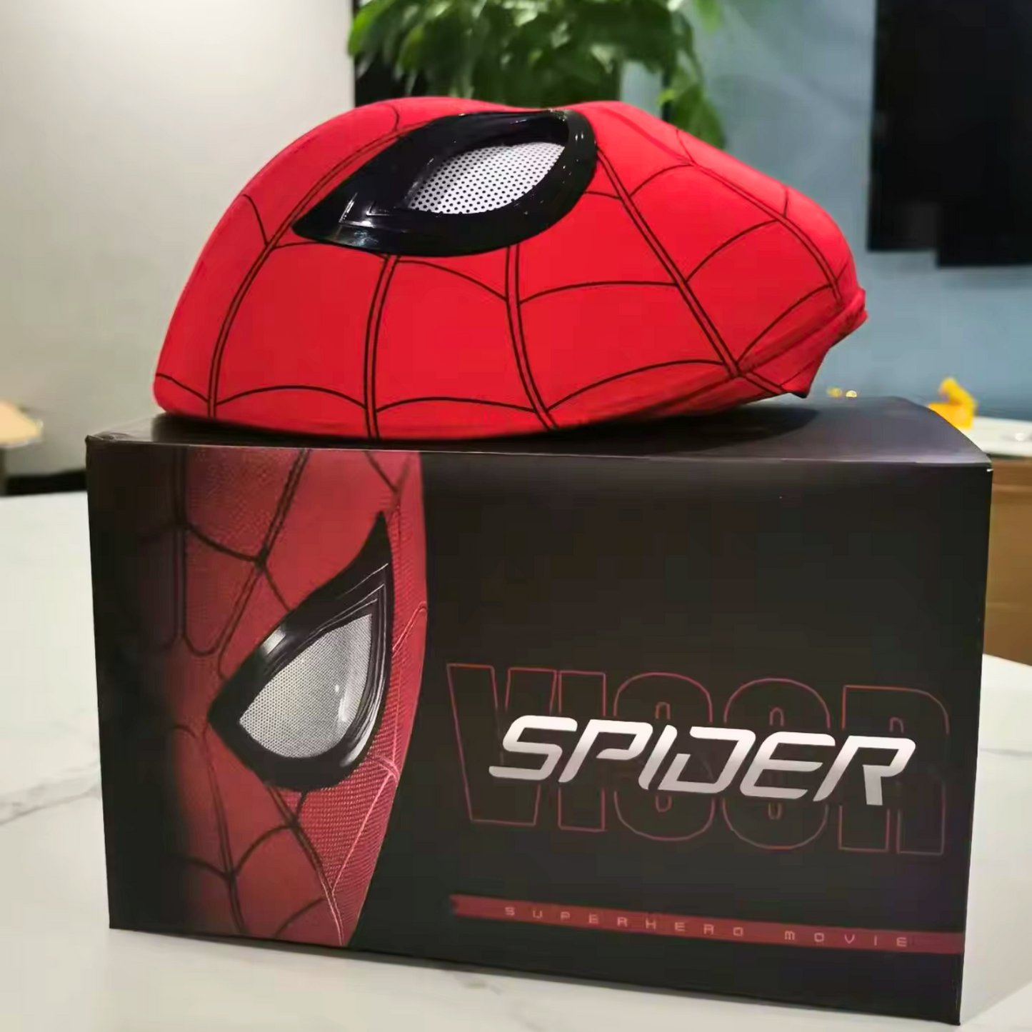 T.H. Spider-Man Blinking Mask