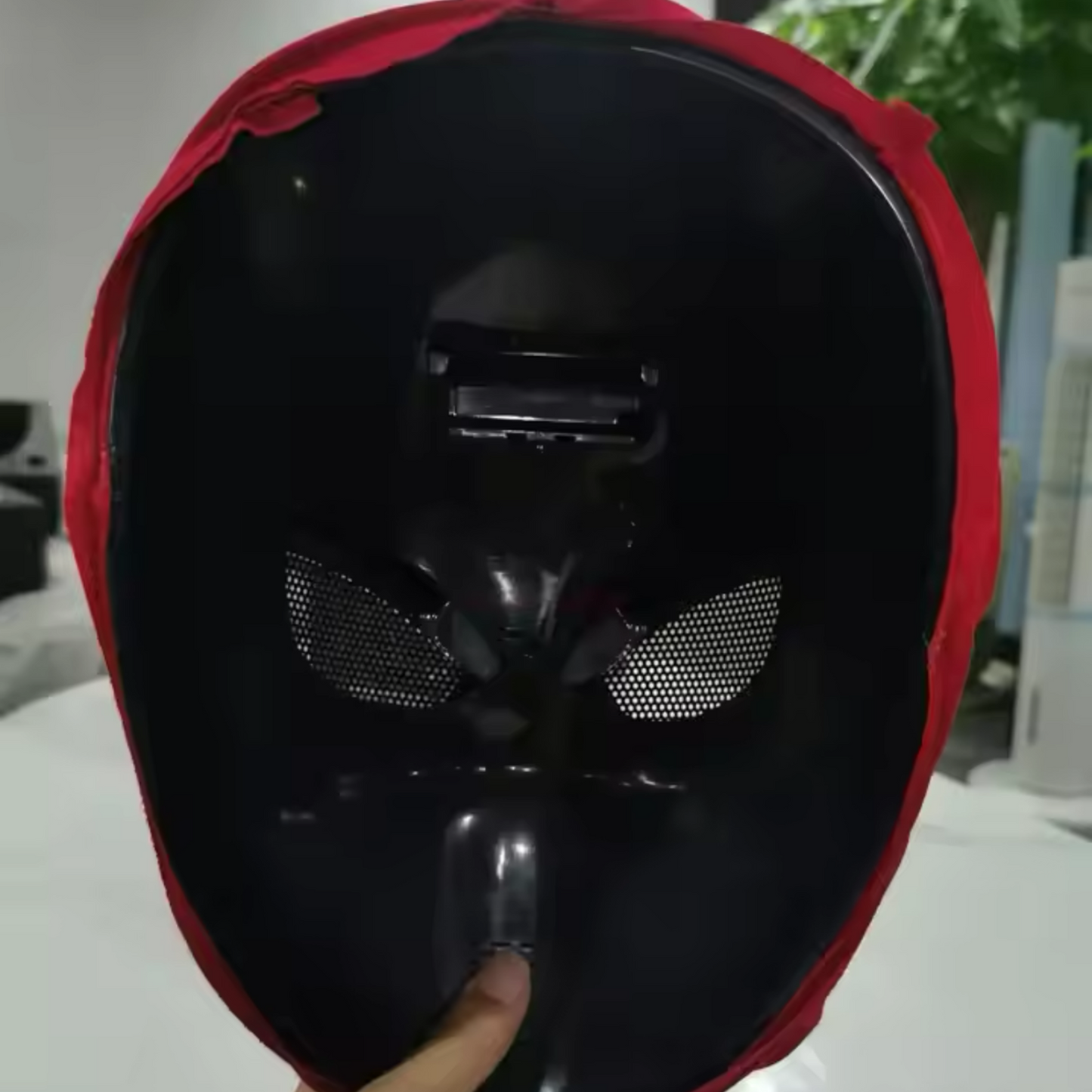 T.H. Spider-Man Blinking Mask